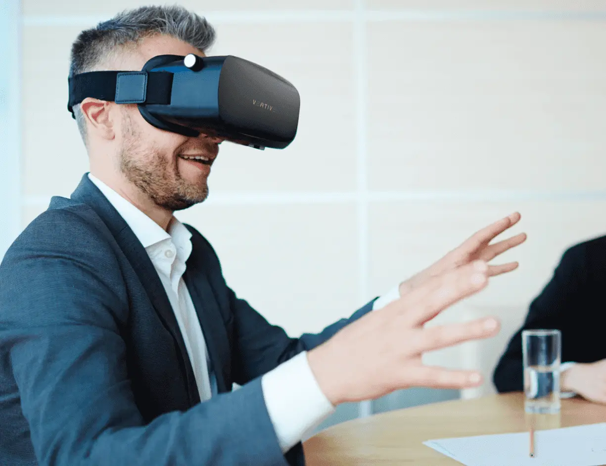 Virtual Reality Conferences and Meetings